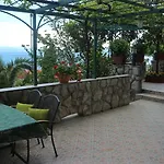 Apartament Komel *