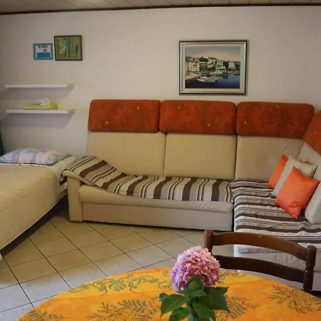 Komel Apartment *
