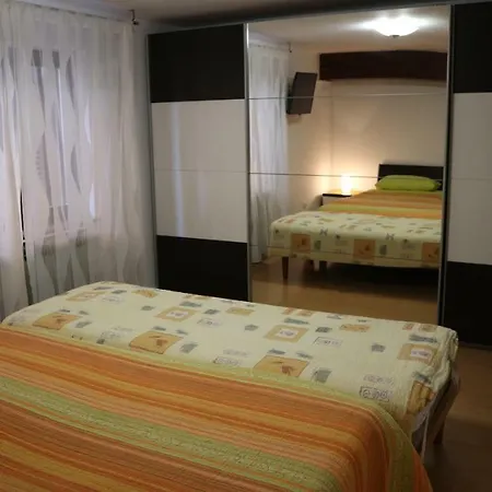 Apartment Komel Opatija