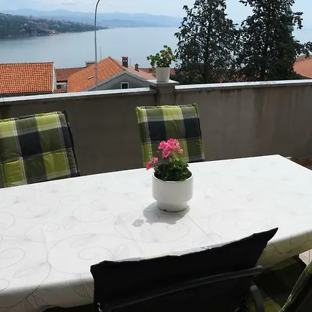 Apartament Komel
